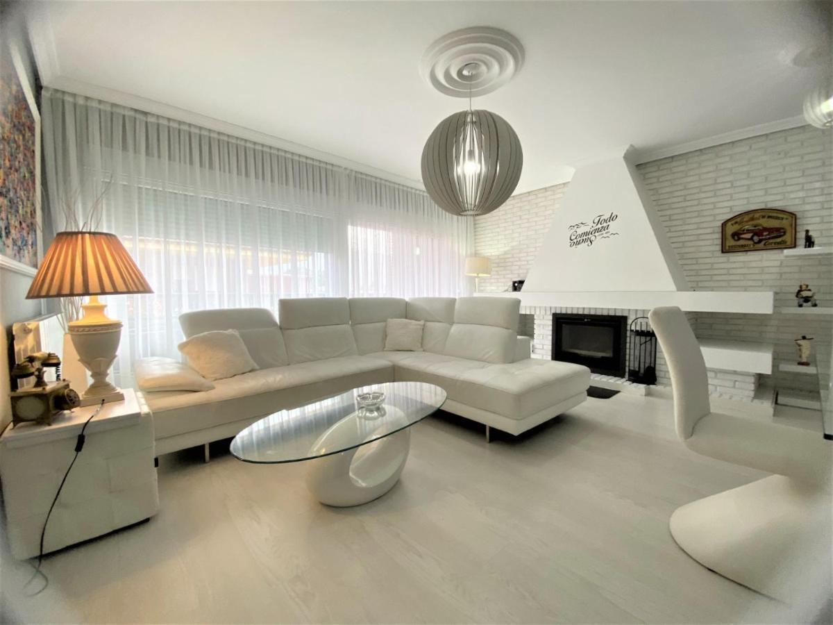Atico Lujo Llanes Apartamento Exterior foto